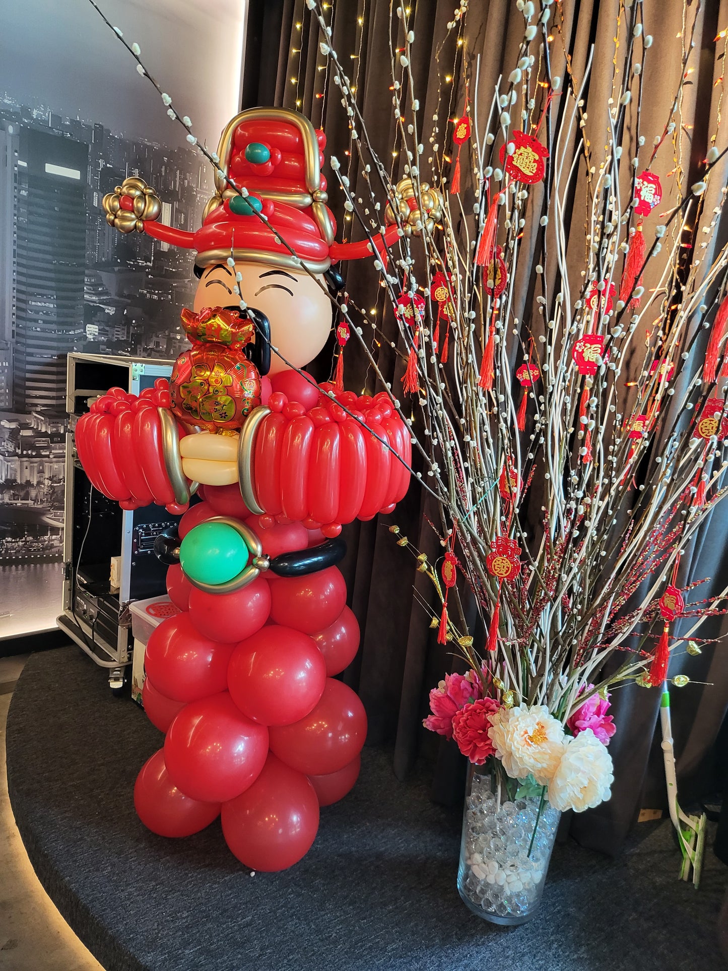 God Of Fortune Balloon Sculpture (Cai Shen Ye)