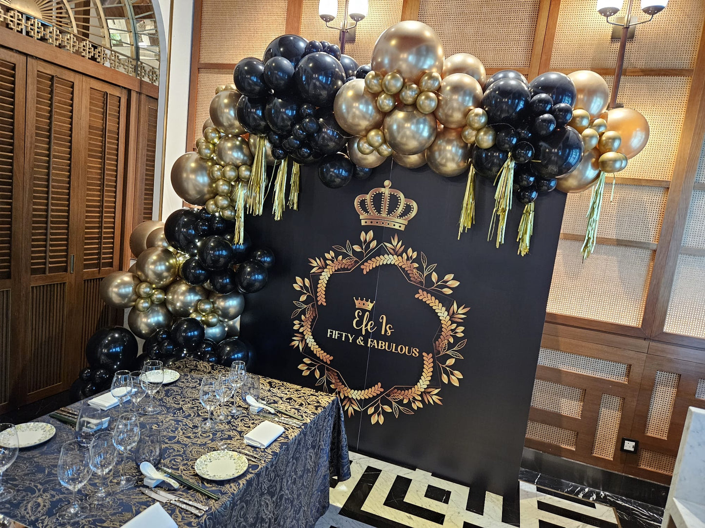 2 Panel Customised Foamboard Organic Balloon Backdrop