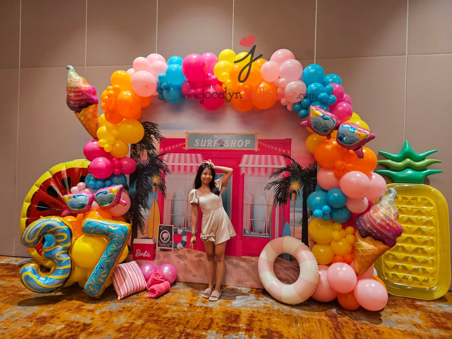 2 Panel Customised Foamboard Organic Balloon Backdrop