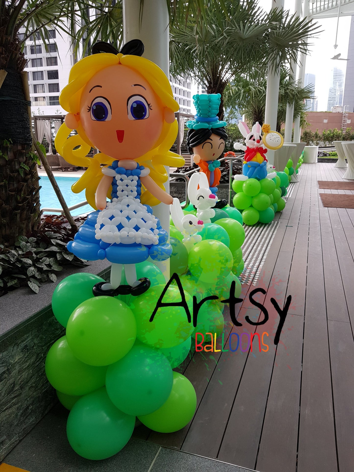 Alice In The Wonderland Balloon Decorations