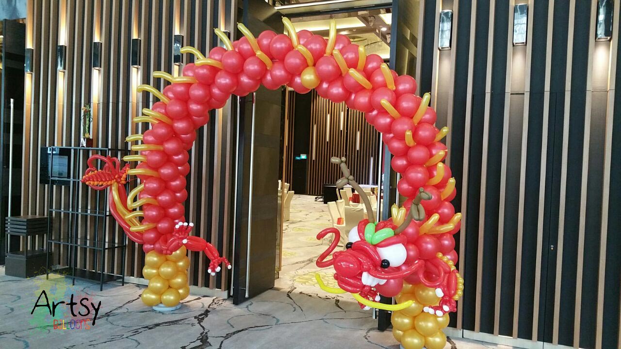Dragon Balloon Arch